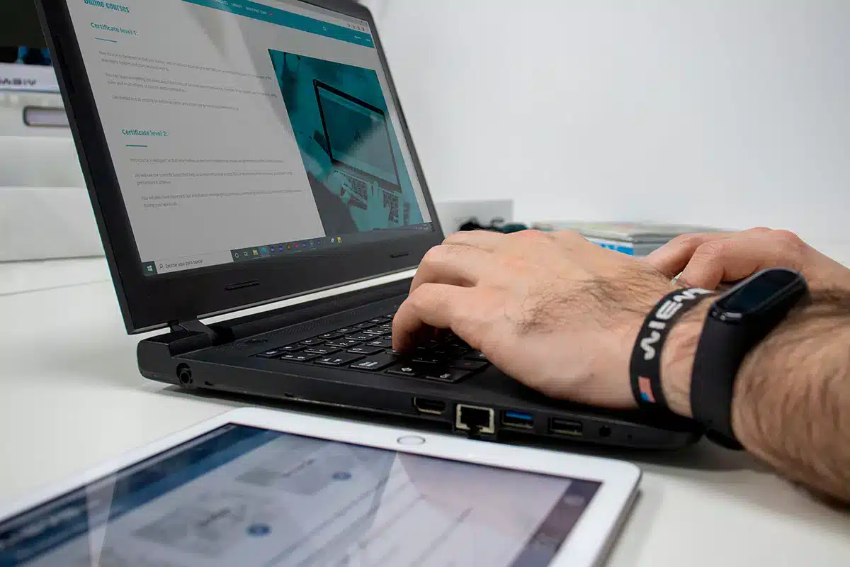Meet Academy, an e-learning platform for personal trainers.